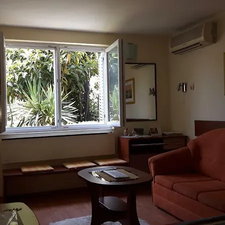 Apartment Popona *