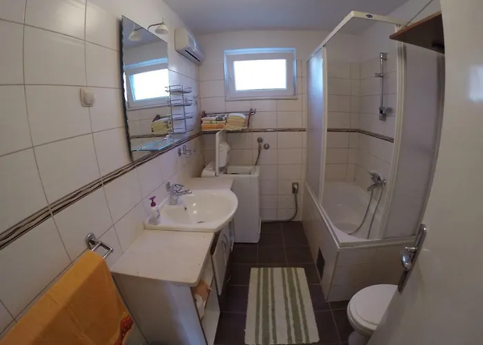 Apartment Popona *