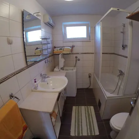 Apartment Popona *